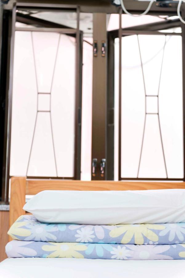Ah Shan Hostel Hongkong Buitenkant foto